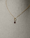 Collier "Vermeer" doré à l'or fin et grenat