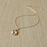 Pendentif Bouton d'Or